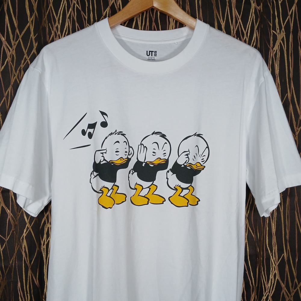 Uniqlo T-Shirt Mens Large White Disney Huey Dewey Louie Graphic Tee RB2